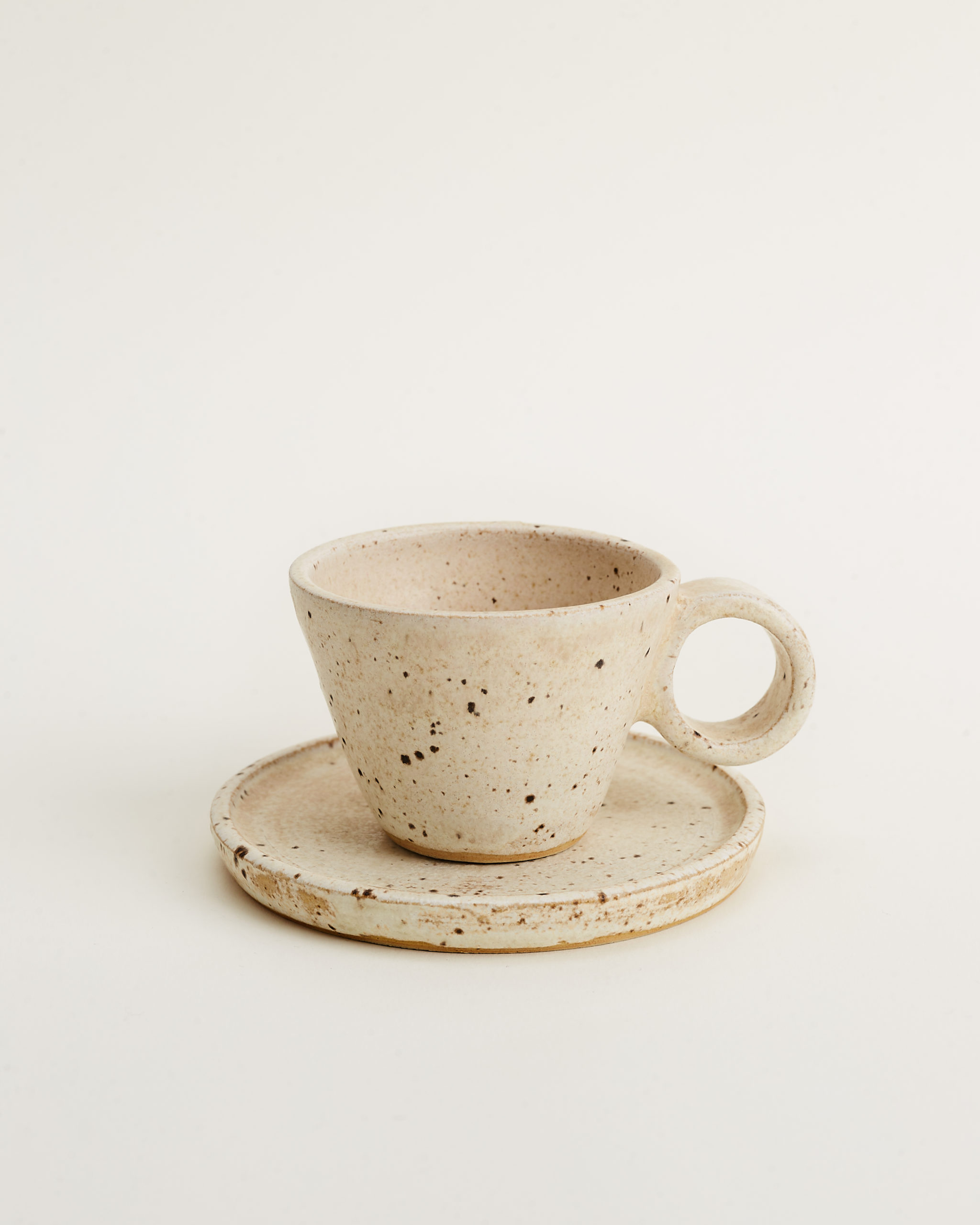 Šálka Hravé Espresso Piesok – Obrázok 4